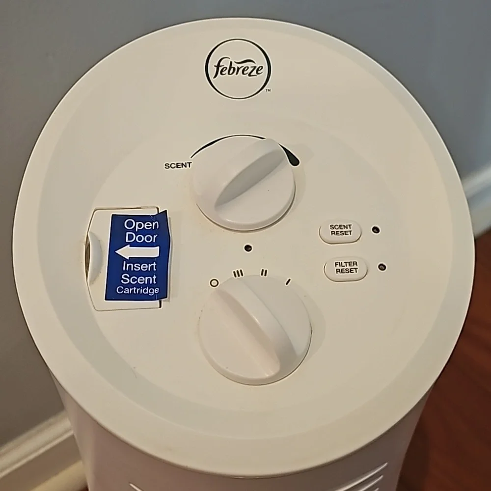 Febreze Mini Tower Air Purifier with Dual-Action HEPA-Type Filter, FHT180W, - Picture 2 of 8